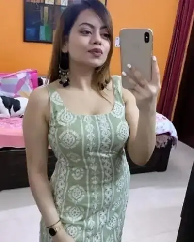 Call Girl Brahmapuri